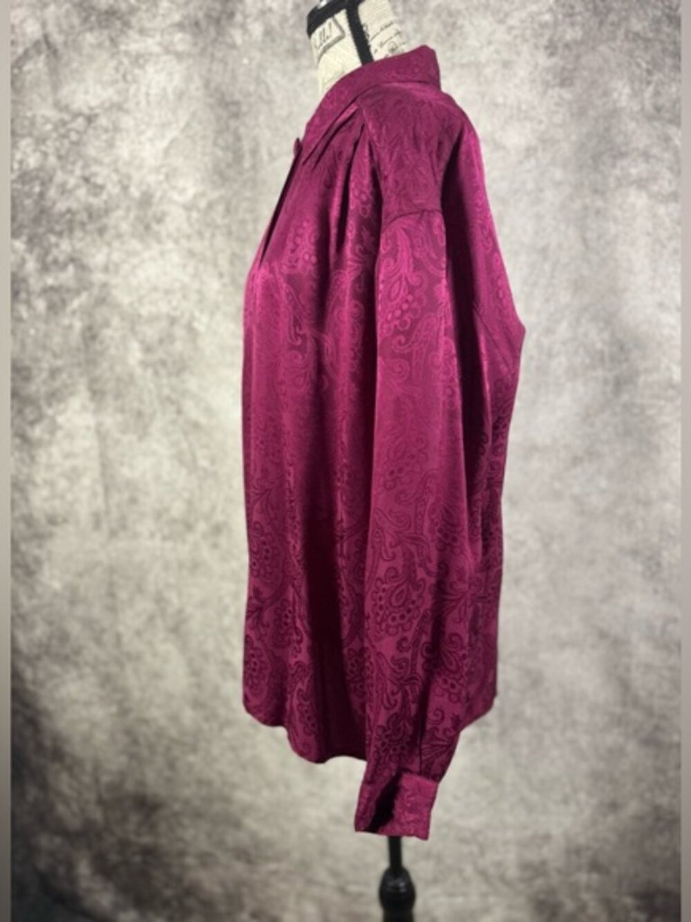 Signature Silks 100% Silk Paisley Blouse Burgundy Size M - Picture 6 of 10